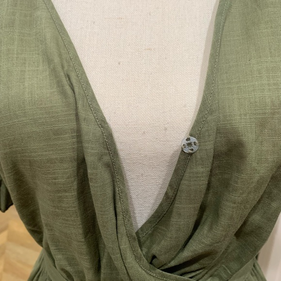 SHEIN Olive green romper size S NWOT - Picture 3 of 7